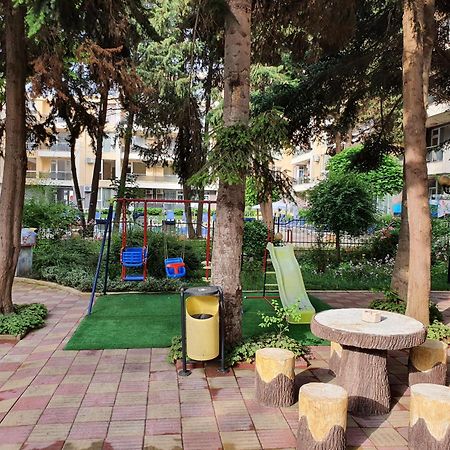 Апартамент За Гости ,,1В-15" Амара Бутик"" ラヴダ 部屋 写真